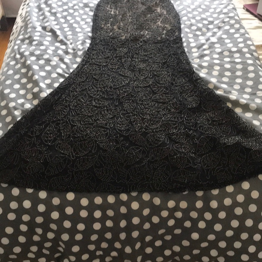 PROM DRESS - Picture 5 of 7